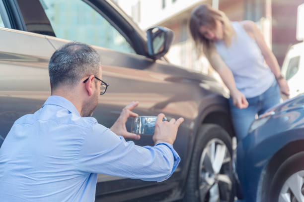 Professional Commercial Auto Insurance technician working in Fairlawn, VA